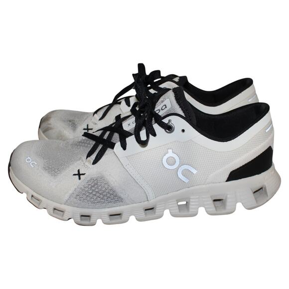 On Cloud X 3 Training Shoe Size 8 White/ Black - Picture 6 of 9